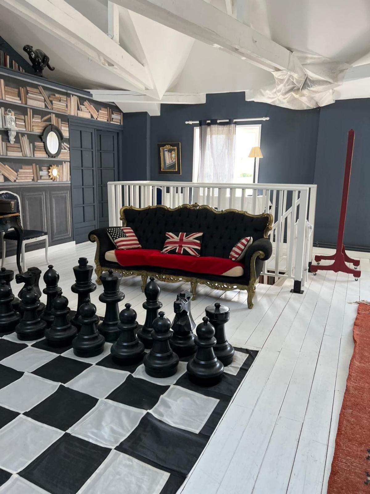 Вилла Le Manoir De La Baronnie Norrey-en-Auge Экстерьер фото